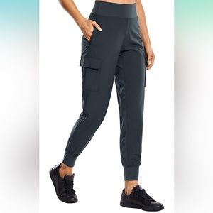 CRZ YOGA Women's Travel Cargo Scrub Joggers with Pockets Quick Dry High Waisted